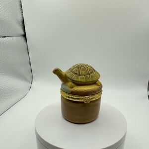 Ceramic‎ Turtle Hinged Box